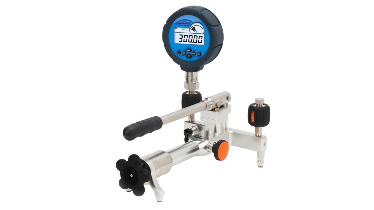 ADT916 W 681